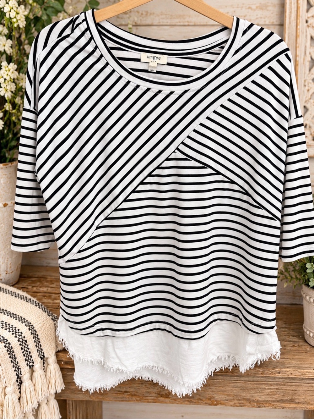 Umgee Black & White Diagonal Stripe Short Sleeve Top
